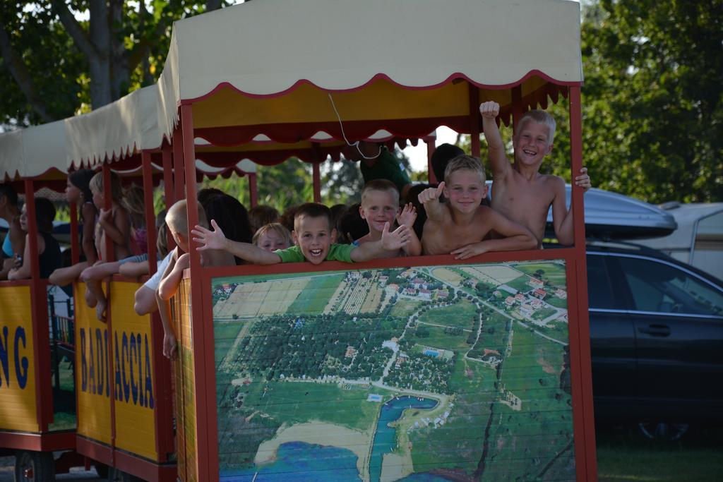 Badiaccia Village Camping Castiglione del Lago Exterior foto