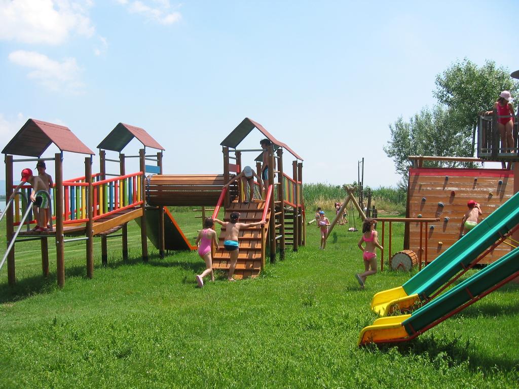 Badiaccia Village Camping Castiglione del Lago Exterior foto